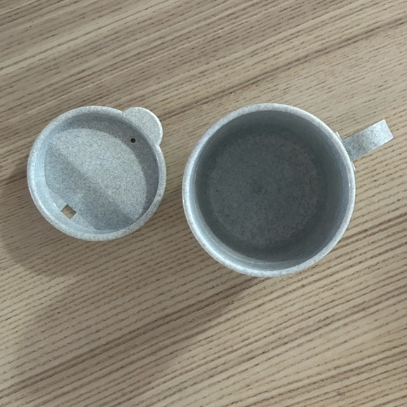 Vintage Dunkin’ Donuts DD pvc cup - Picture 5 of 7